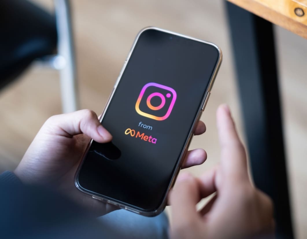 Banner Cara Download Reels Instagram dengan Cepat, Cobain Deh!