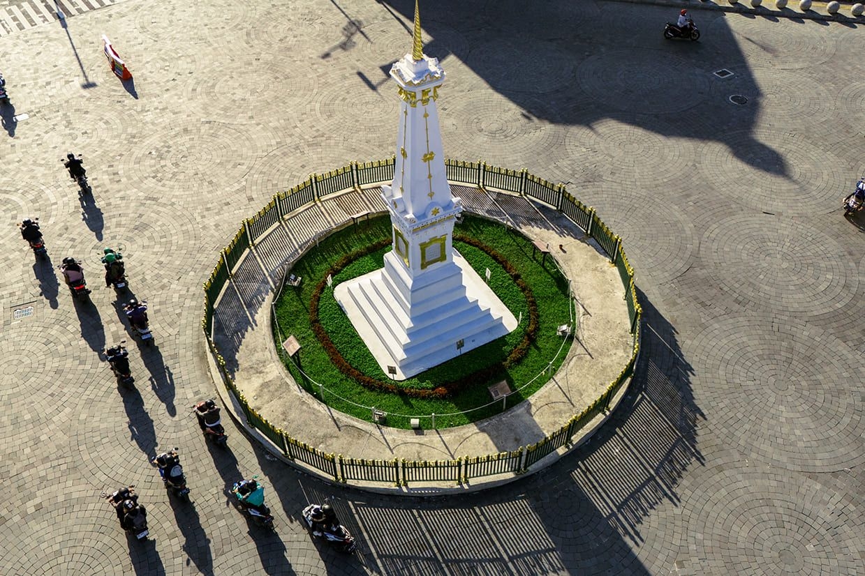 Banner Sejarah dan Legenda Tugu Jogja yang Wajib Kamu Tahu